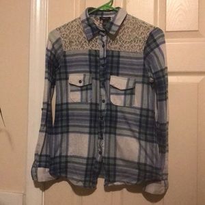 Lace shouldered button up